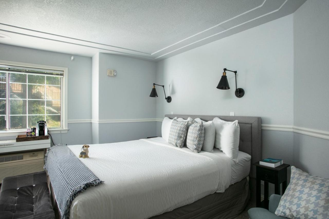 Hounds Tooth Inn Oakhurst Kültér fotó