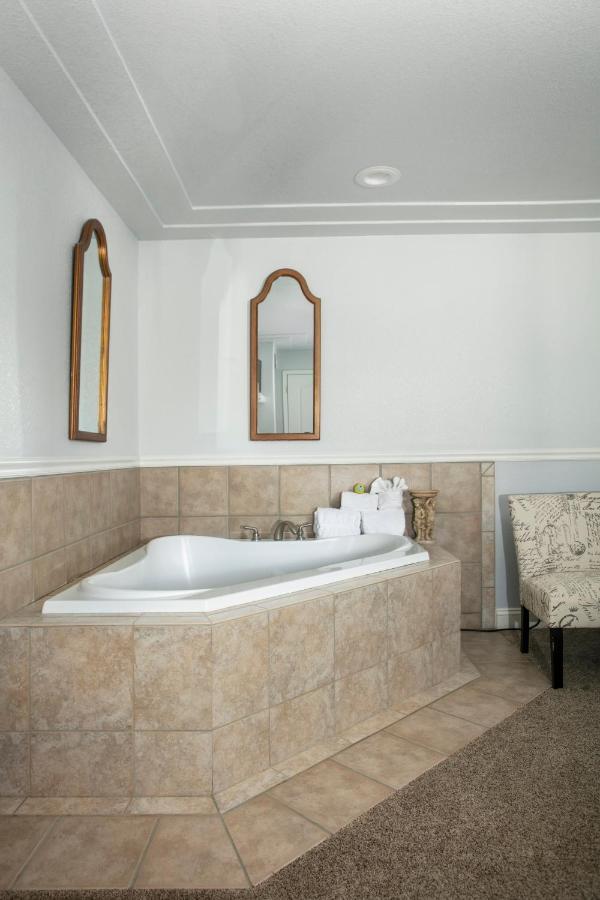 Hounds Tooth Inn Oakhurst Kültér fotó