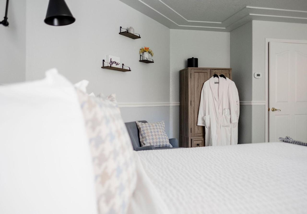 Hounds Tooth Inn Oakhurst Kültér fotó